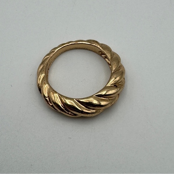 Vintage Gold Tone Rope Twist Band Ring Size 5.75 - Picture 1 of 6